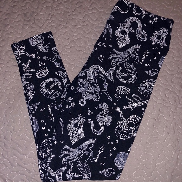 LuLaRoe Pants - NWT Lularoe TC navy white mermaid shell leggings